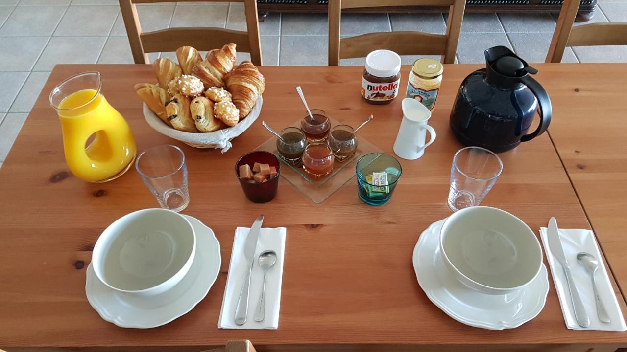Domaine Des Pecheries Montel-de-Gelat Dış mekan fotoğraf
